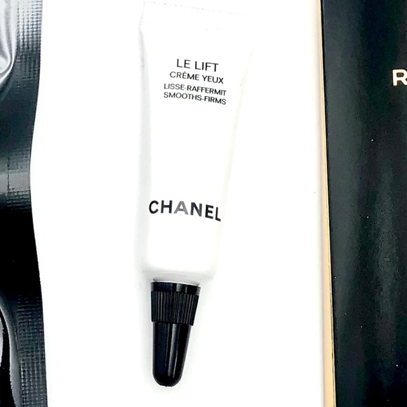 Chanel Beauty Set Mascara Lipstick Le Lift Eye Cream NEW IN BOX - Picture 2 of 6